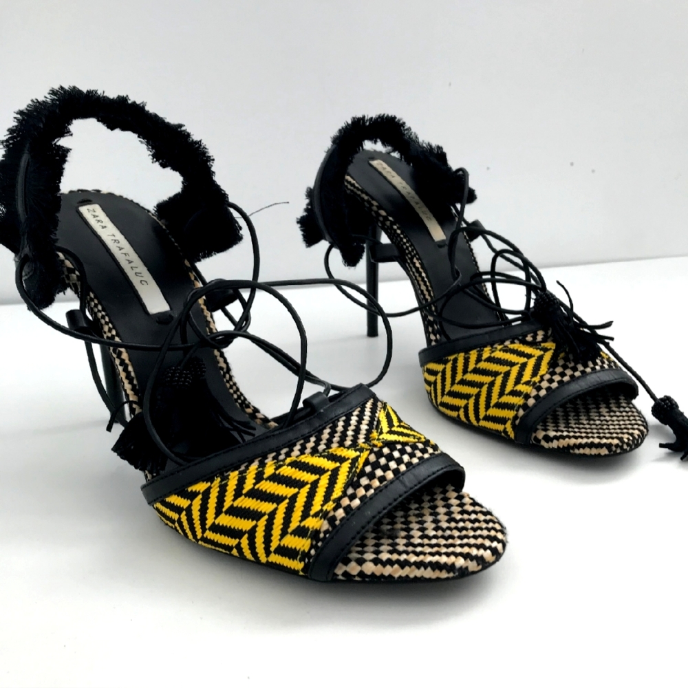 Zara High Heels Womens 37 Raffia Straw Check Black Yellow Lace Up Tassle